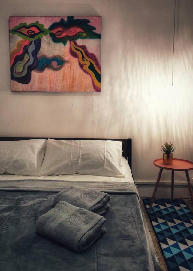 Treehouse Hostel Кучінг Екстер'єр фото